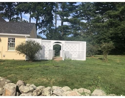 Primary Photo - 375 Bridge St