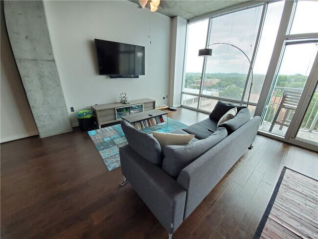 Foto del edificio - 943 Peachtree St NE
