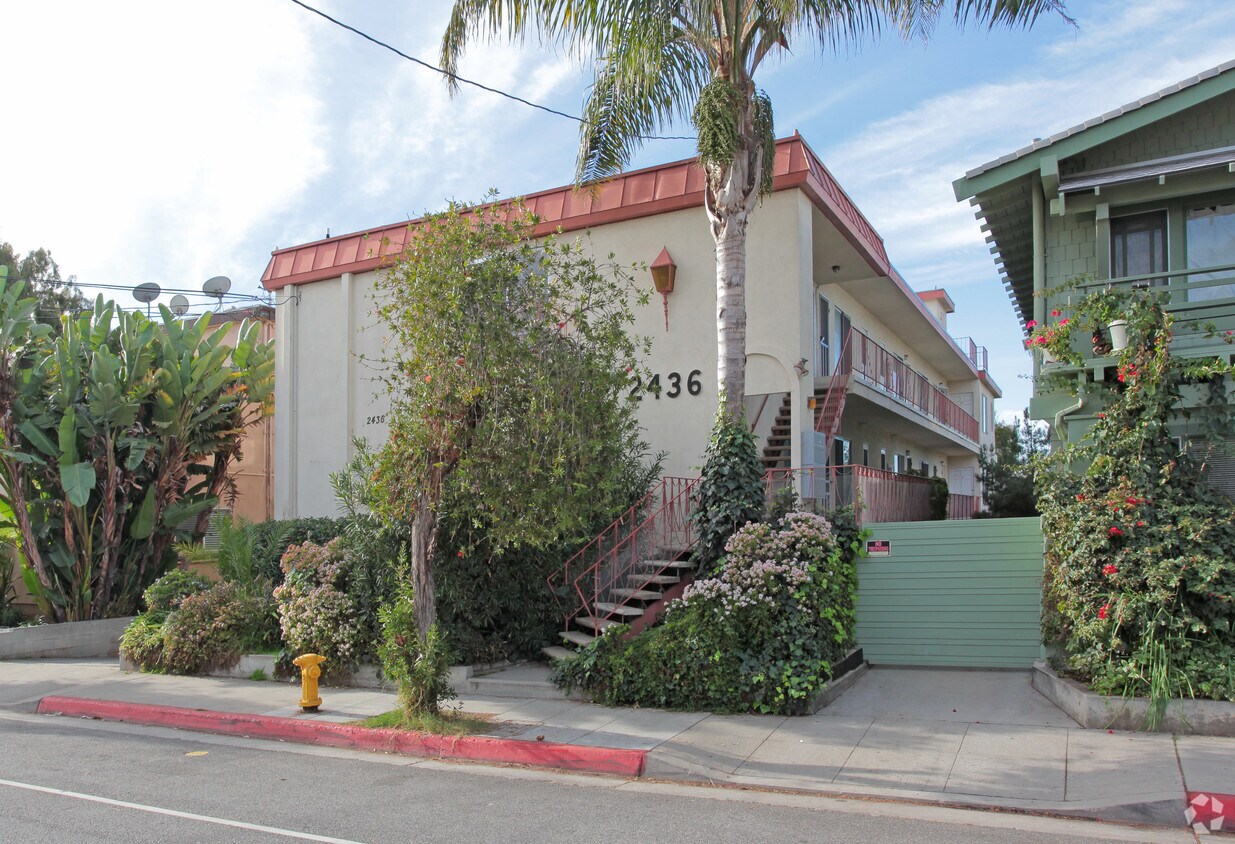 Foto del edificio - 2436 4th St