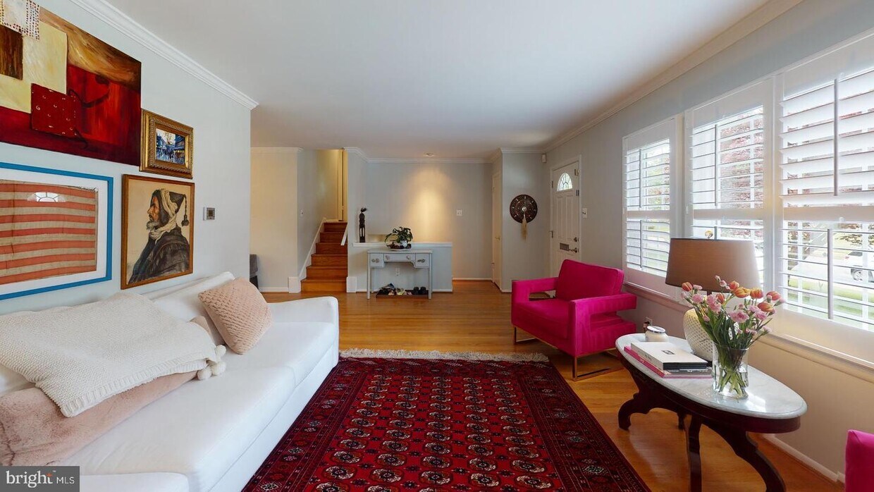 Foto principal - 8501 Crossley Pl