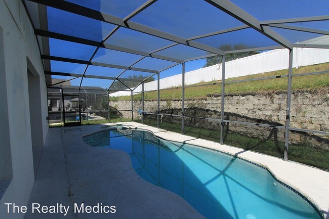 Building Photo - 3 br, 2 bath House - 268 Sunset View Dr