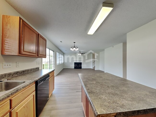 Building Photo - 901 Townsend Farm Dr
