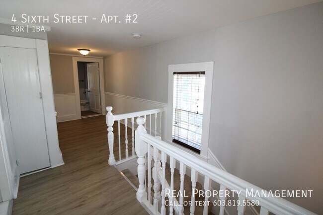 Building Photo - Downtown Dover 3 Bedroom Apartment!