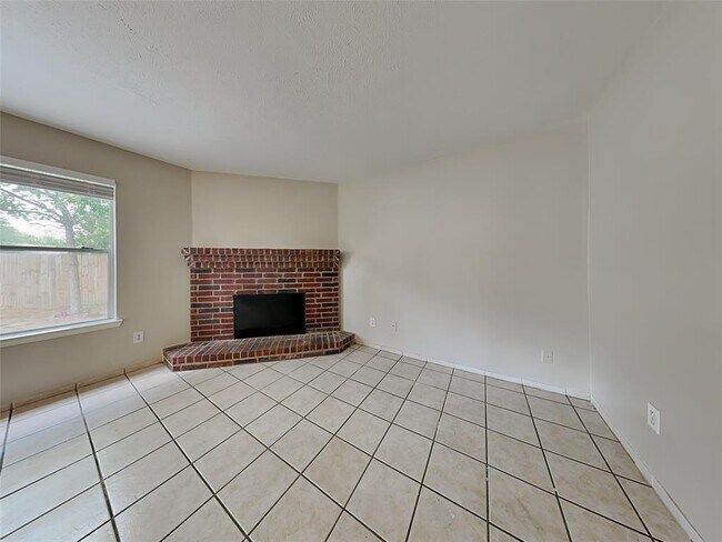 Foto del edificio - 15810 Murrelet Ct