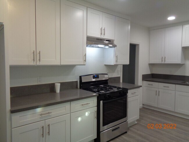 Foto del edificio - Cute and Cozy Ranch Style Home in East Lan...