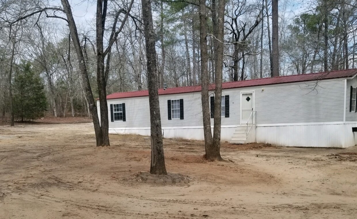 Primary Photo - 1191 Evergreen Ln