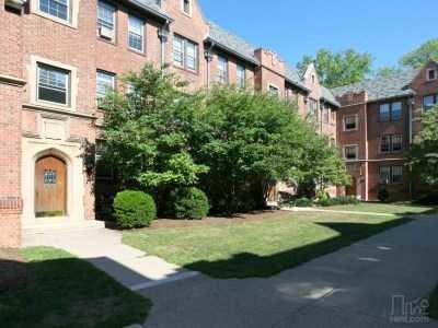 Foto del edificio - 825 Elm St