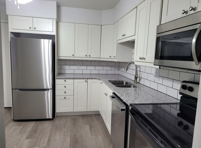 Foto del edificio - 3316 68th St