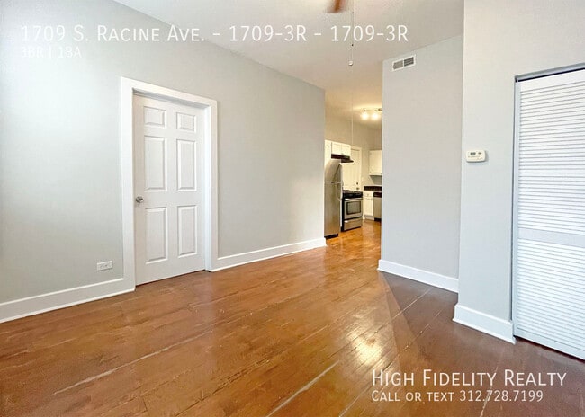 Building Photo - 1709 S Racine Ave