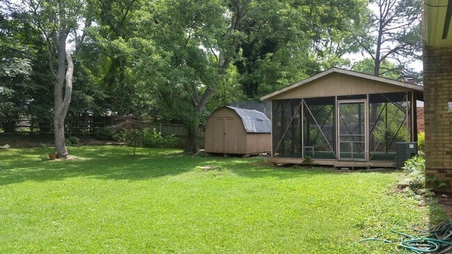 Building Photo - 7411 Middlebury Pl