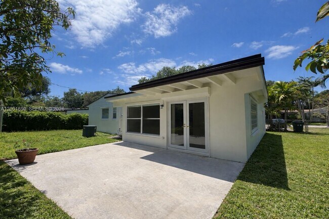 Foto del edificio - 11111 SW 78th Ct