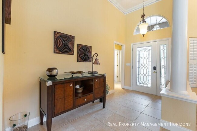Foto del edificio - 6815 Pleasant Hill Rd
