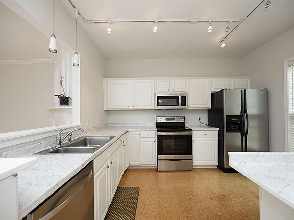Foto del edificio - Build Equity While Leasing - Lease and Own...
