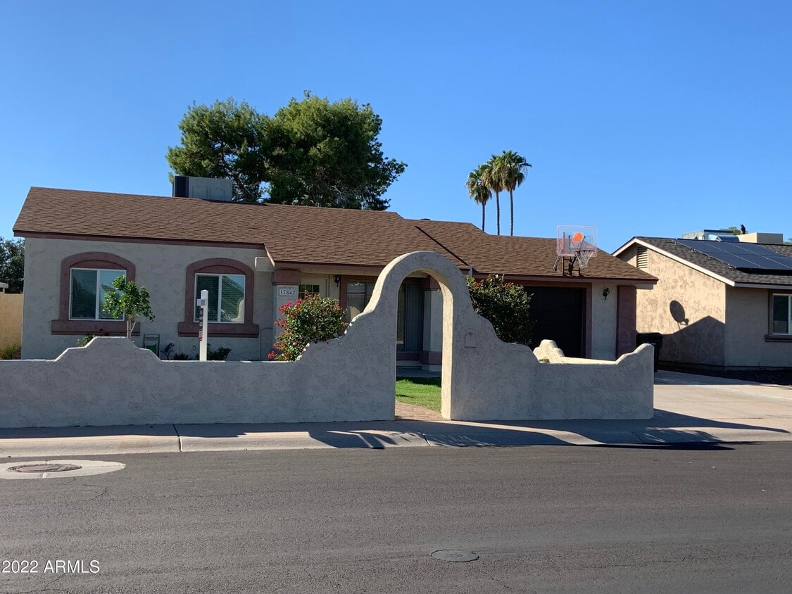 Foto principal - 17842 N 33rd Ave