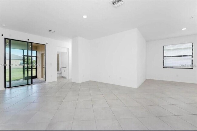 Foto del edificio - 16851 Cayo Key Dr