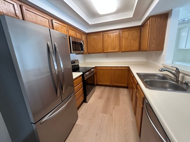 Foto del edificio - 85 COUNTRY MILE RD POMONA 91766 (2 BED / 2...