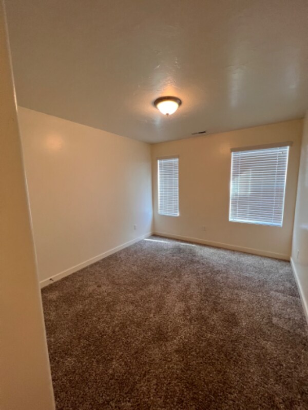 Foto del edificio - 1826 W 20 N