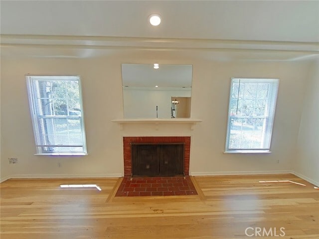Building Photo - 1827 Oakwood Ave