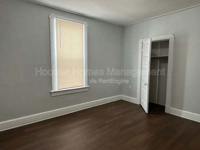 Foto del edificio - 332 N Arsenal Ave