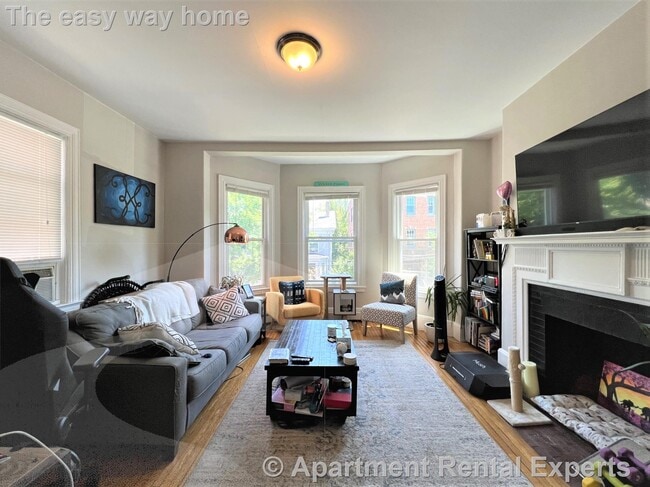 Photo - 63 Dana St Townhome