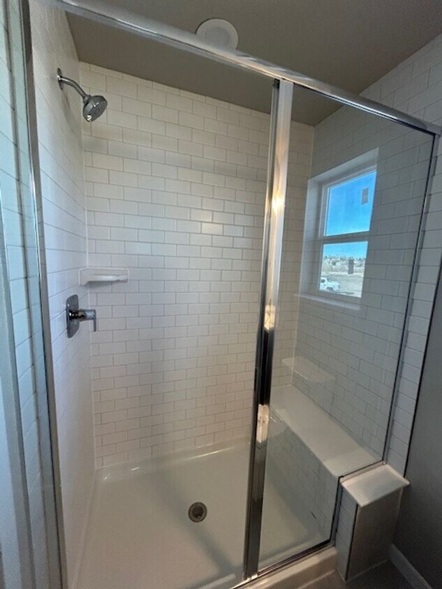 One Bedroom One Bathroom Second Story Unit - One Bedroom One Bathroom Second Story Unit