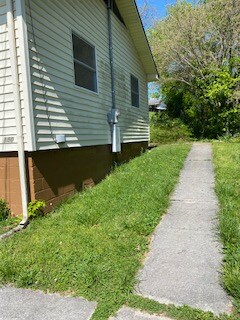 Building Photo - 150 Outer Dr