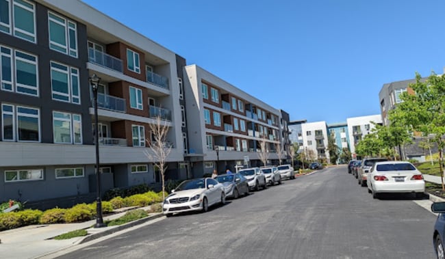 Foto del edificio - 5933 Sunstone Dr