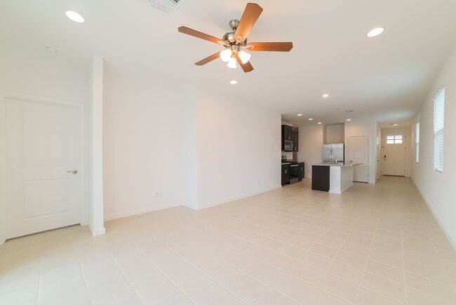 Building Photo - 10735 W Chipman Rd