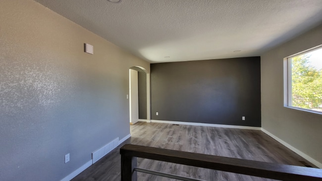 Photo - 3330 Foxridge Dr House