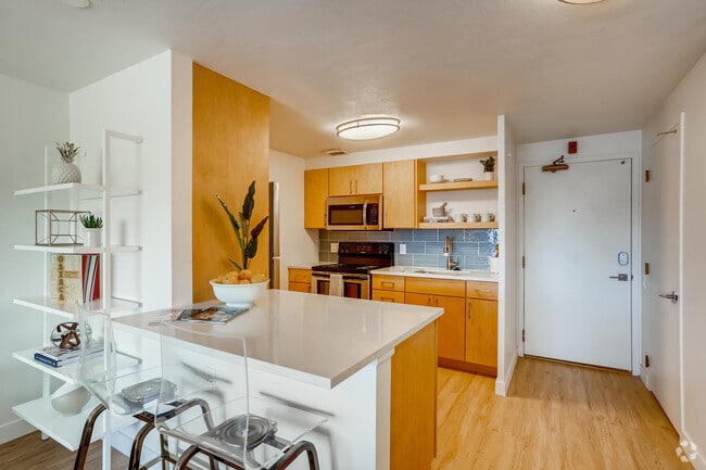 The elements at Sloan's Lake | Denver, CO Apartments - The Elements at Sloans Lake