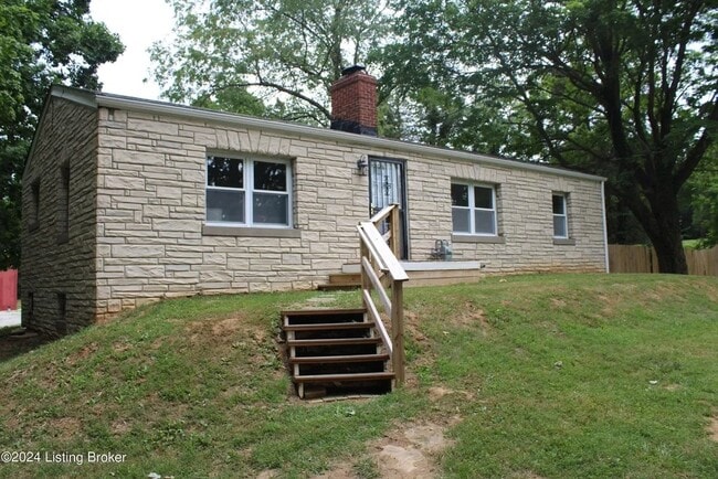 Building Photo - 10105 Oak Grove Rd