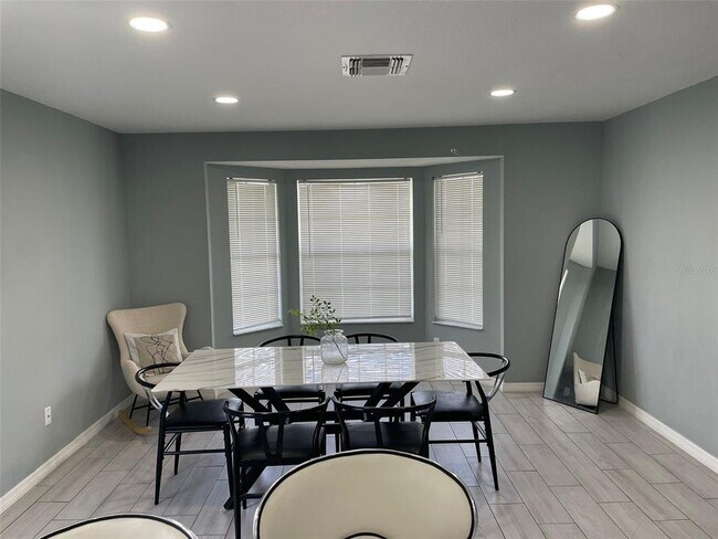 Building Photo - 410 Otter Creek Dr
