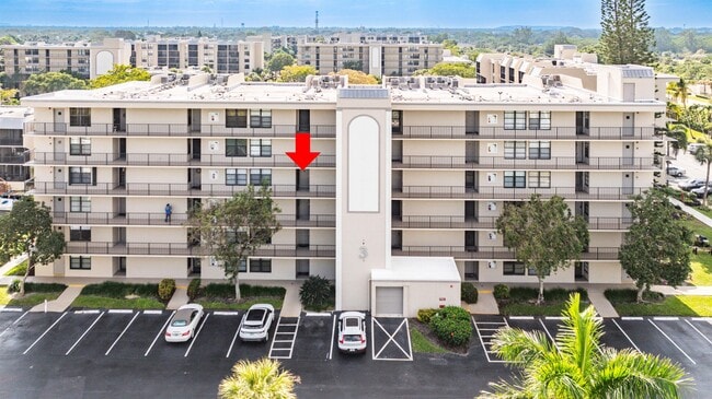 Photo - 3 Royal Palm Way (Boca Raton, FL) Townhome