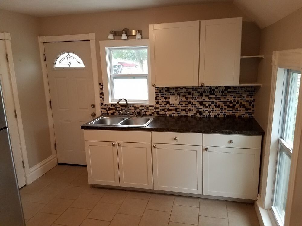 Foto principal - 924 Knapp St NE