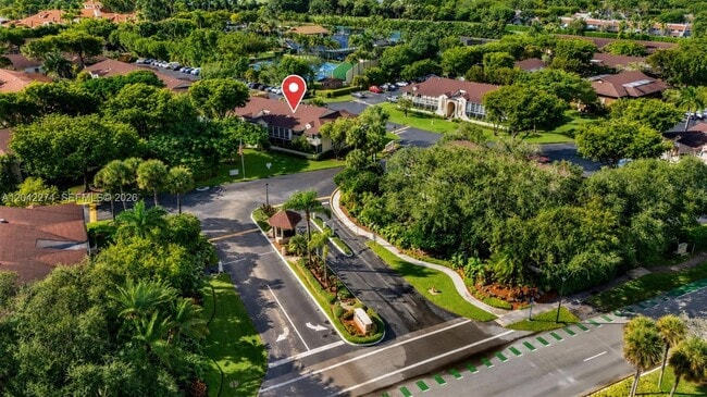 Foto del edificio - 4780 NW 102nd Ave
