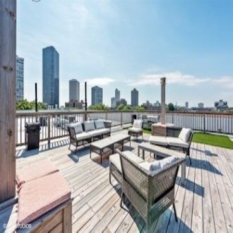 Foto del edificio - 5427 N Broadway