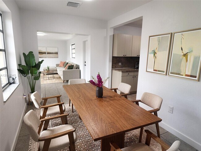 Foto del edificio - 111 SW 67th Ct