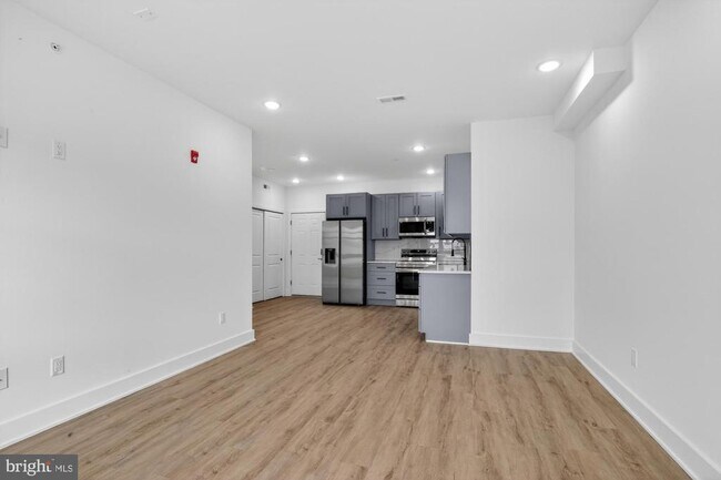 Foto del edificio - 2331 E York St