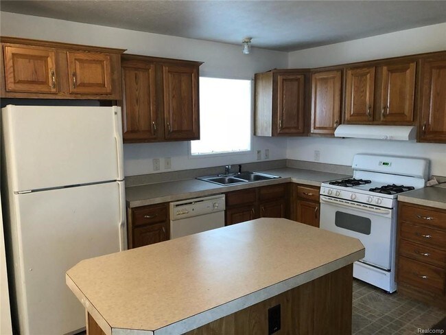 Foto del edificio - 4052 Howe Rd