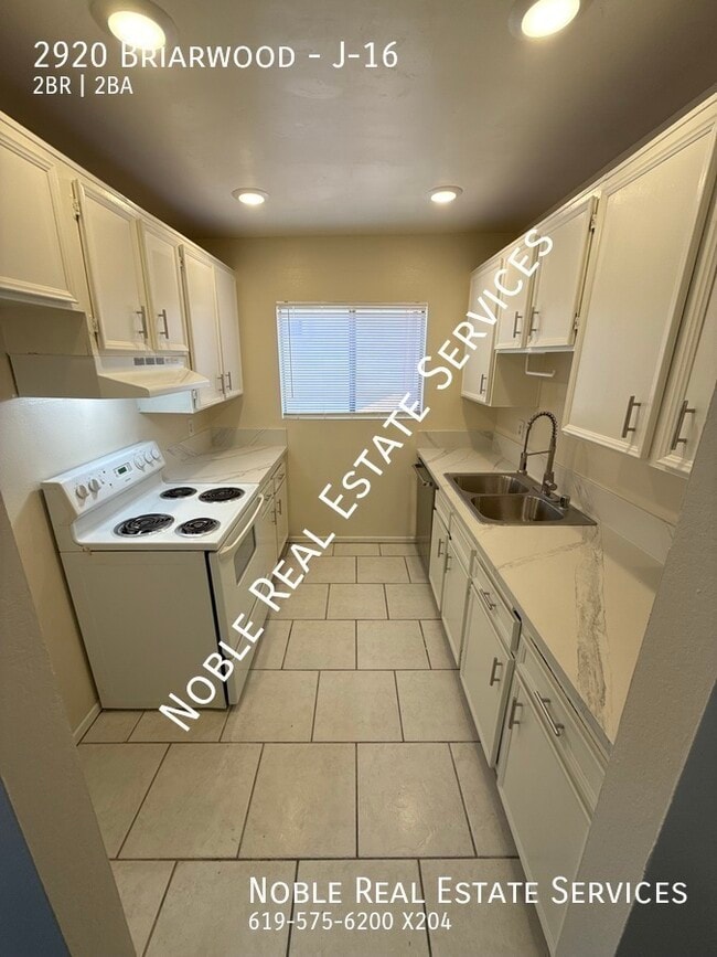 Foto del edificio - 2920 Briarwood-J-16