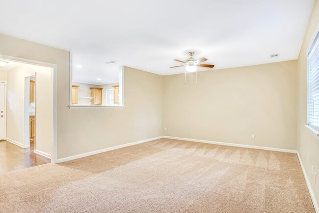 Building Photo - 4649 Big Valley Ct