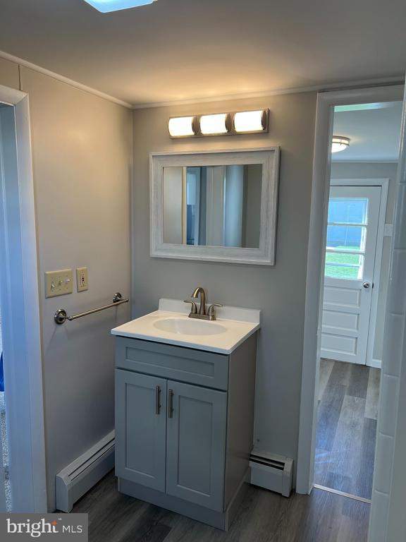 36 Hockersville Rd Unit APARTMENT A, Hershey, PA 17033 Room for Rent