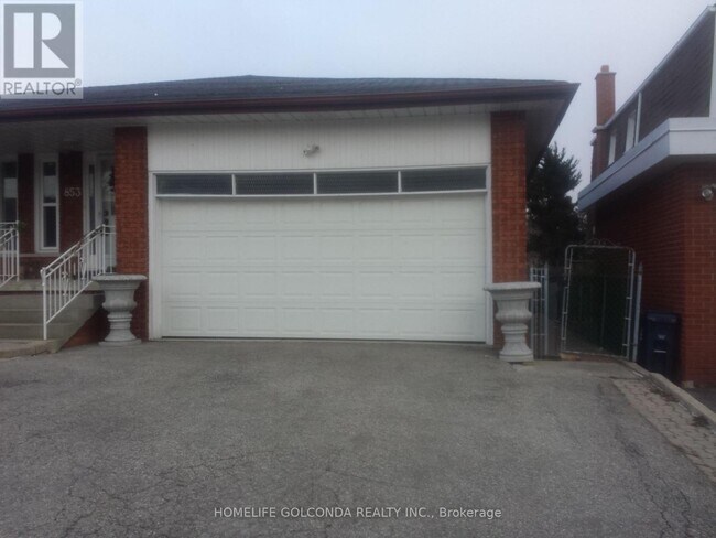 Photo du bâtiment - 853 Huntingwood Dr
