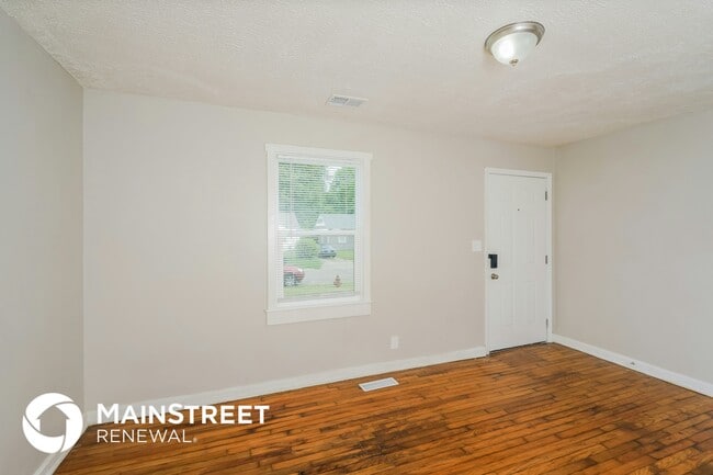 Foto del edificio - 3002 Penway Ave