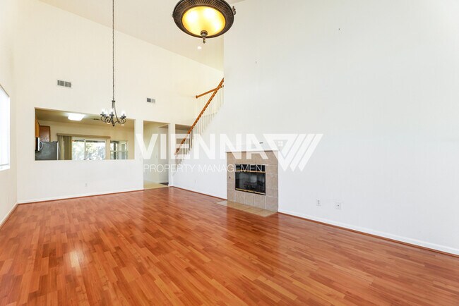 Building Photo - Cute 3 Bedroom Home in Twelve Bridges