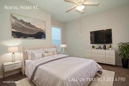 Building Photo - 13145 Nebraska Ct