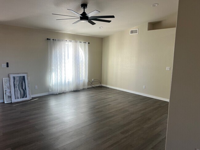 Foto del edificio - 3691 Tarpon Dr