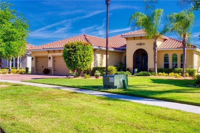 Primary Photo - 3729 Paradiso Cir, Kissimmee, FL 34746