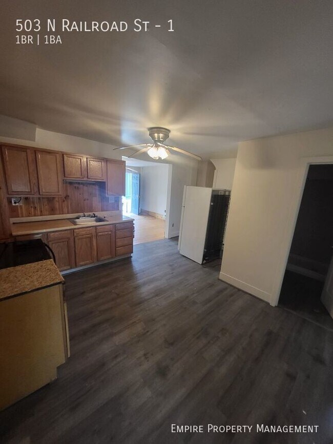 Building Photo - 1 Bedroom / 1 Bathroom in Tamaqua !