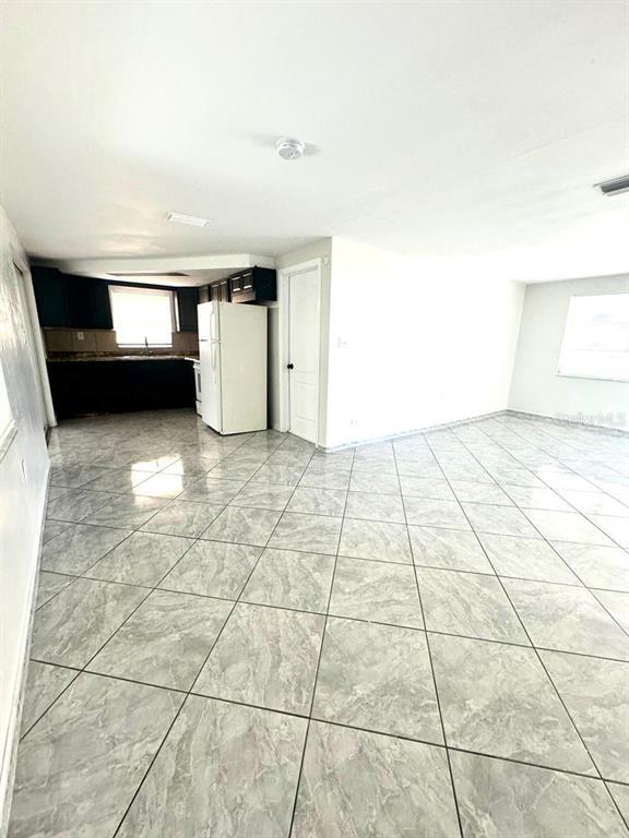 Foto del edificio - 1019 Pert Ln